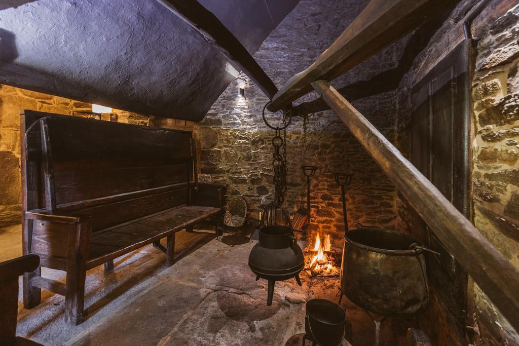 Pazo Da Pena Manzaneda Hotel Buitenkant foto