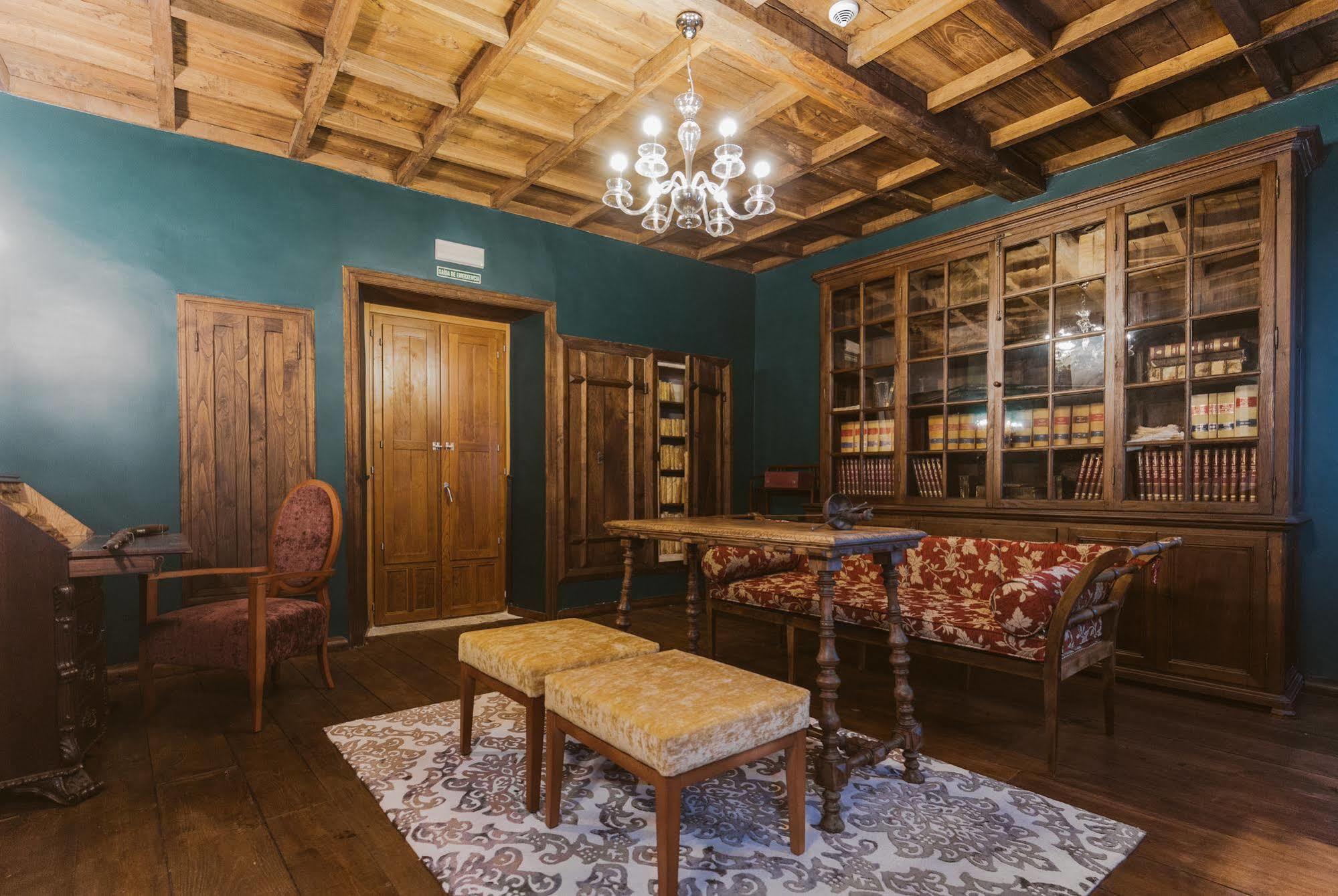 Pazo Da Pena Manzaneda Hotel Buitenkant foto